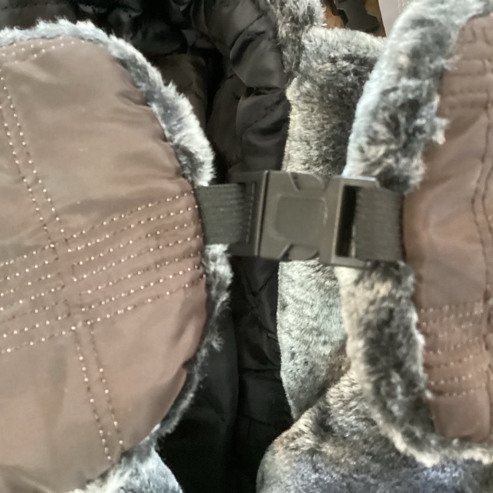Adult Trapper Hat Water Repellent Faux Fur - Picture 10 of 11